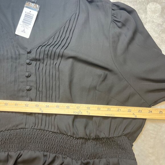Torrid Button-Front Pleated Blouse Size 3X Sheer Smocked Waist Witchy Goth - Picture 10 of 10